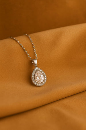 Luxury Teardrop Pendant – Stylish Ladies Locket for Daily & Party Wear in Pakistan
