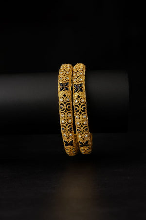 Traditional Pakistani Kary – Handcrafted Bangles